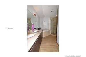 7928 East Dr, North Bay Village, FL 33141, Sold 07/29/22