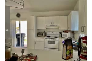 880 NW 123rd Ct, Miami, FL 33182, Sold 07/20/21