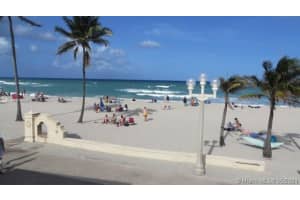 1910 N Surf Rd, Hollywood, FL 33019, Sold 08/30/21