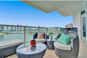 3201 NE 183rd St, Aventura, FL 33160, Sold 08/10/21