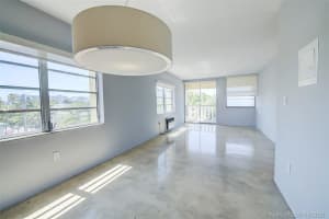 851 Meridian Ave # 25, Miami Beach, FL 33139, Sold 07/26/21