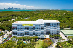 155 Ocean Ln Dr, Key Biscayne, FL 33149, Sold 02/23/22