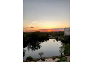 1300 NE Miami Gardens Dr #811e, Miami, FL 33179, Sold 08/05/21