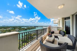 6422 Collins Ave, Miami Beach, FL 33141, Sold 07/23/21