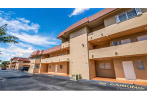 9952 N Kendall Dr, Miami, FL 33176, Sold 08/02/21