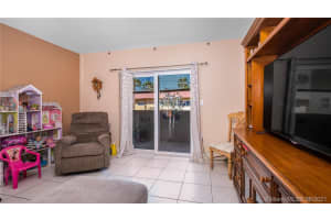9952 N Kendall Dr, Miami, FL 33176, Sold 08/02/21