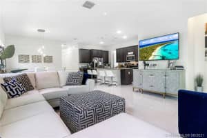 3834 NW 89th Way, Coral Springs, FL 33065, Sold 08/27/21