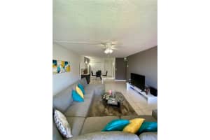 9310 Fontainebleau Blvd, Miami, FL 33172, Sold 07/06/21