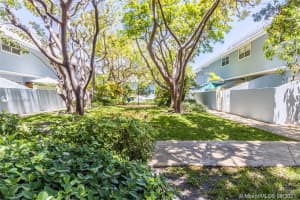 798 Crandon Blvd, Miami, FL 33149, Sold 09/02/21