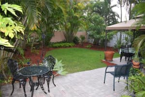 7256 SW 44th Ct, Davie, FL 33314, Sold 07/16/21