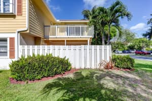 122 Seabreeze Cir, Jupiter, FL 33477, Sold 10/01/21