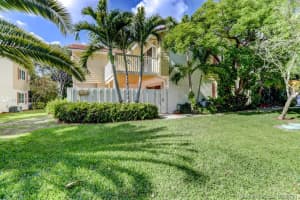 122 Seabreeze Cir, Jupiter, FL 33477, Sold 10/01/21