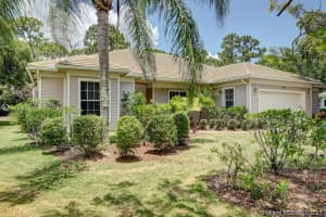 690 SW Long Lake Ct, Palm City, FL 34990, Sold 07/08/21
