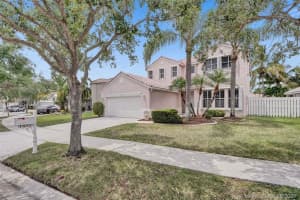 1032 Cedar Falls Dr, Weston, FL 33327, Sold 07/16/21