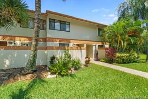 4328 SW 70th Terrace, Davie, FL 33314, Sold 07/07/21