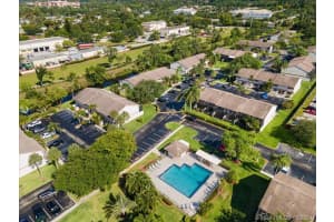 4328 SW 70th Terrace, Davie, FL 33314, Sold 07/07/21