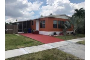 251 NW 218th Terrace, Pembroke Pines, FL 33029, Sold 09/01/21