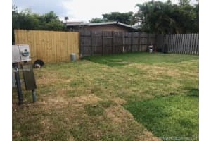 251 NW 218th Terrace, Pembroke Pines, FL 33029, Sold 09/01/21