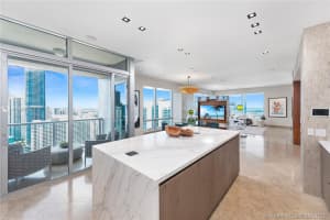 1425 Brickell Ave, Miami, FL 33131, Sold 08/31/21