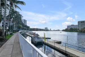 5077 NW 7th St, Miami, FL 33126, Sold 07/09/21
