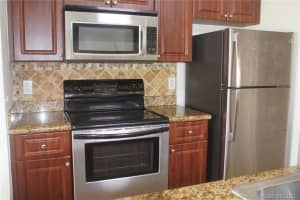 10521 SW 157th Pl, Miami, FL 33196, Sold 09/17/21