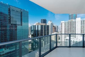 3301, 1300 Brickell Bay Dr #3505, Miami, FL 33131, Sold 02/11/22