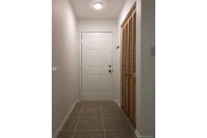 2460 NW 33rd St, Oakland Park, FL 33309, Sold 10/18/21