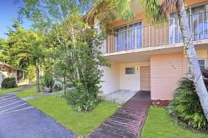2246 Nova Village Dr, Davie, FL 33317, Sold 11/16/21