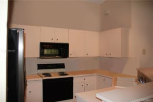 1572 Presidio Dr, Weston, FL 33327, Sold 07/09/21