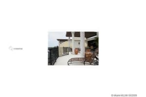 5856 Paradise Point Dr, Palmetto Bay, FL 33157, Sold 10/01/21