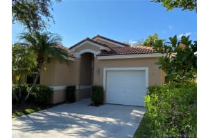 14877 SW 50th Ct, Davie, FL 33331, Sold 08/10/21