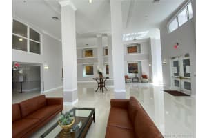 9725 NW 52nd St, Doral, FL 33178, Sold 09/23/21