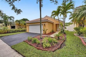 1592 Salerno Cir, Weston, FL 33327, Sold 07/30/21