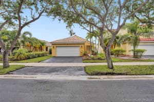 1592 Salerno Cir, Weston, FL 33327, Sold 07/30/21