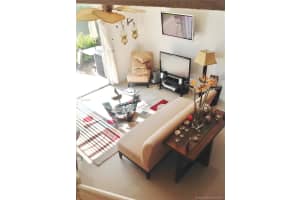 2134 Pasa Verde Ln, Weston, FL 33327, Sold 07/20/21