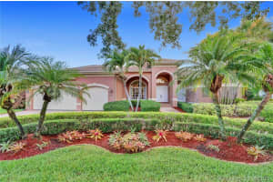 11001 Pine Lodge Trail, Davie, FL 33328, Sold 08/30/21