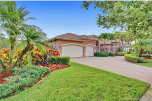 11001 Pine Lodge Trail, Davie, FL 33328, Sold 08/30/21