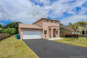 5203 NW 96th Ave, Sunrise, FL 33351, Sold 07/23/21