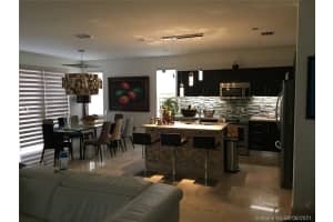 6901 NW 104th Ct, Medley, FL 33178, Sold 05/25/22
