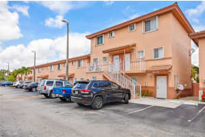 8078 NW 10th St, Miami, FL 33126, Sold 07/12/21