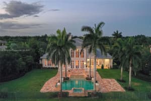 2885 Lake Ridge Ln, Weston, FL 33332, Sold 11/19/21
