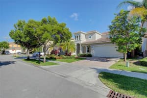 8742 SW 204th Ln, Cutler Bay, FL 33189, Sold 08/06/21