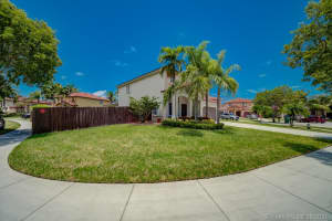 21303 SW 88th Ct, Cutler Bay, FL 33189, Sold 10/18/21