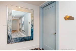 100 E Las Olas Blvd #2401, Fort Lauderdale, FL 33301, Sold 09/13/21