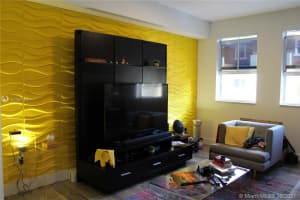 8900 NW 107th Ct, Doral, FL 33178, Sold 07/16/21