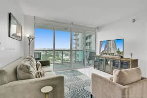 1800 N Bayshore Dr, Miami, FL 33132, Sold 08/30/21