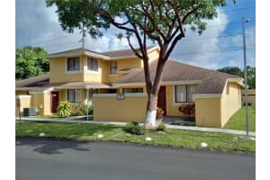 605 NW 214th St, Miami, FL 33169, Sold 01/21/22