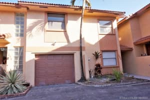 1066 SW 113th Terrace, Pembroke Pines, FL 33025, Sold 09/20/21