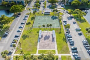 414, 3121 NW 47th Terrace, Lauderdale Lakes, FL 33319, Sold 07/23/21