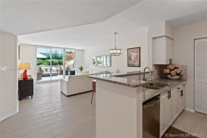90 Alton Rd, Miami Beach, FL 33139, Sold 10/29/21